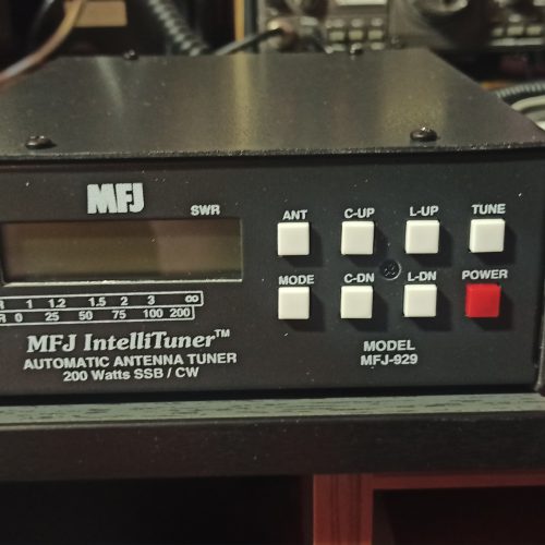 MFJ-929 Antena tuner automat.